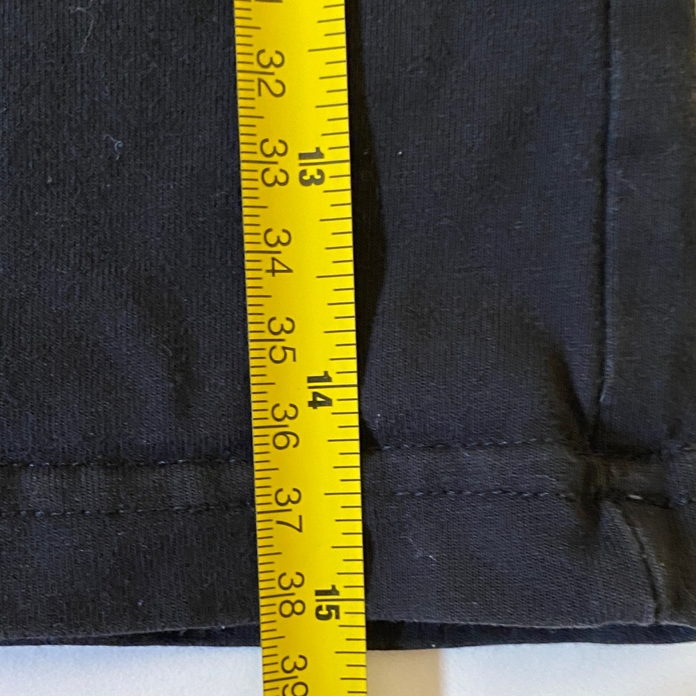 Elegant Black Pencil Skirt for Women - Picture 5 of 5